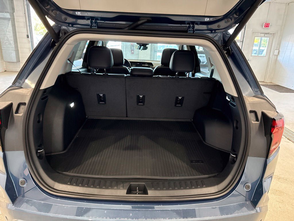 New 2027 GMC Terrain Denali w/ LPO, Floor Liner Package AWD/4WD image 20