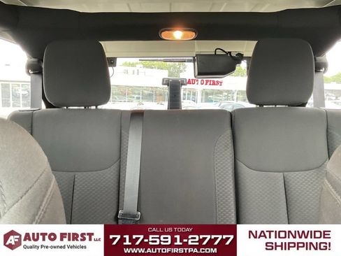 Used 2016 Jeep Wrangler Unlimited Sport w/ Quick Order Package 24S AWD/4WD image 21