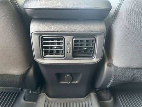 Certified 2022 Toyota RAV4 LE FWD image 20