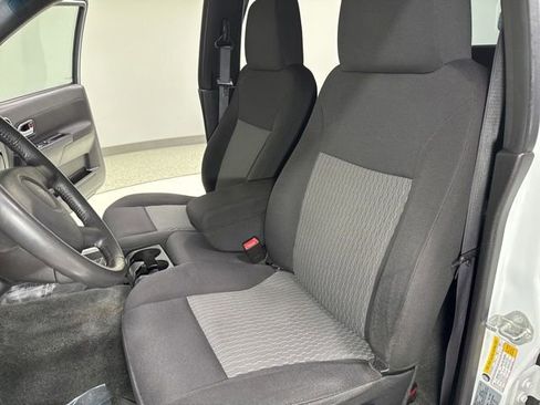 Used 2011 Chevrolet Colorado LT RWD image 11
