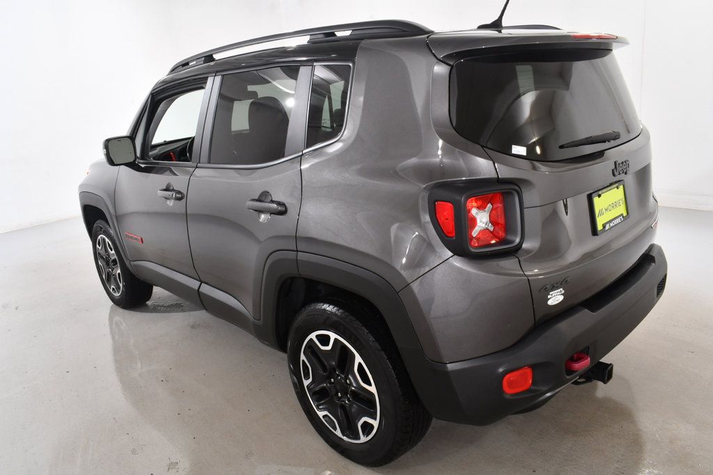 Used 2017 Jeep Renegade Trailhawk w/ Cold Weather Group II AWD/4WD image 15
