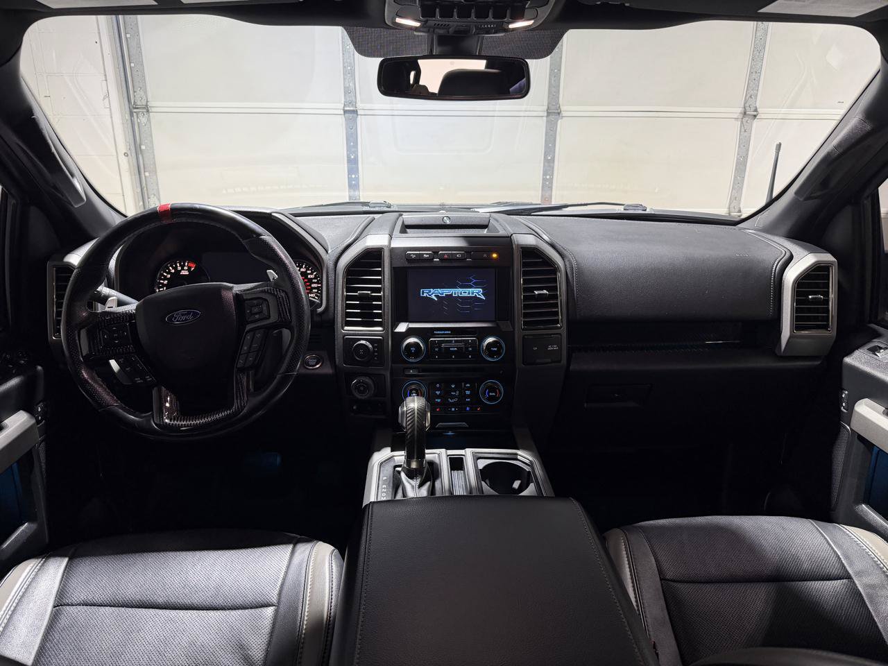 Used 2018 Ford F150 Raptor w/ Equipment Group 802A Luxury AWD/4WD image 15