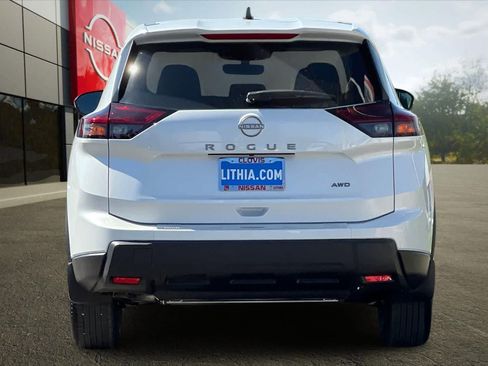 New 2026 Nissan Rogue SV image 8