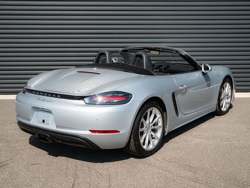 Used 2017 Porsche 718 Boxster image 20