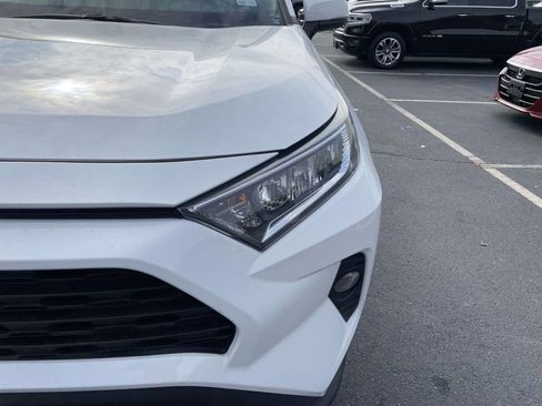 Used 2020 Toyota RAV4 XLE image 14