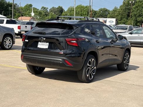 New 2026 Chevrolet Trax RS w/ Driver Confidence Package FWD image 3
