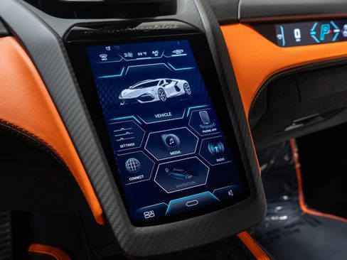 Used 2025 Lamborghini Revuelto image 58