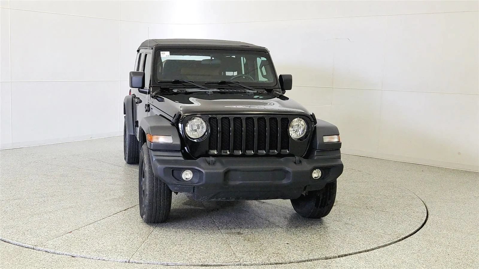 Used 2022 Jeep Wrangler Unlimited Sport AWD/4WD image 2