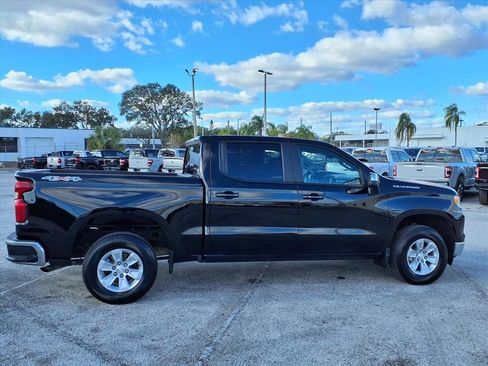 Used 2024 Chevrolet Silverado 1500 LT image 8