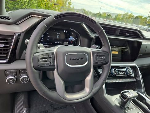 New 2026 GMC Sierra 1500 Denali w/ Technology Package AWD/4WD image 17
