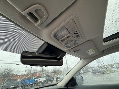 Used 2021 Honda Civic EX-L image 22