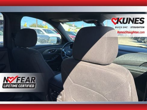 Used 2023 Chevrolet Traverse LT w/ LPO, Floor Liner Package image 50