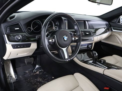 Used 2014 BMW 550i xDrive Sedan AWD/4WD image 30