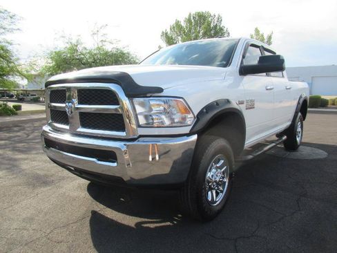 Used 2014 RAM 2500 SLT w/ Protection Group AWD/4WD image 2