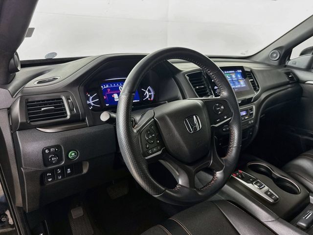 Used 2023 Honda Passport TrailSport image 7