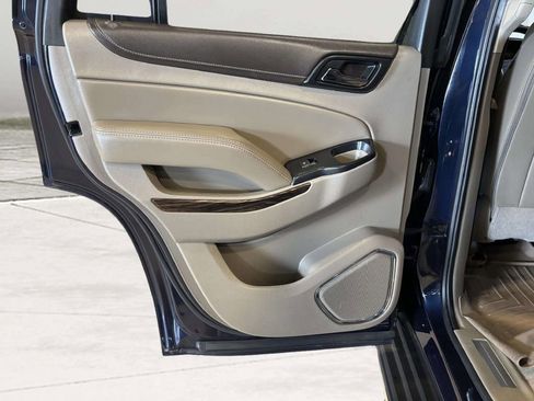 Used 2018 GMC Yukon SLT w/ Premium Edition image 18