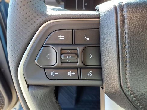 New 2025 Toyota 4Runner SR5 image 21