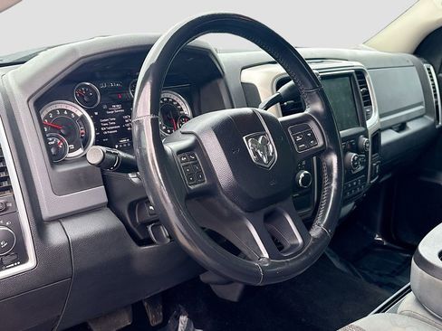 Used 2016 RAM 2500 Big Horn w/ Black Appearance Group AWD/4WD image 9