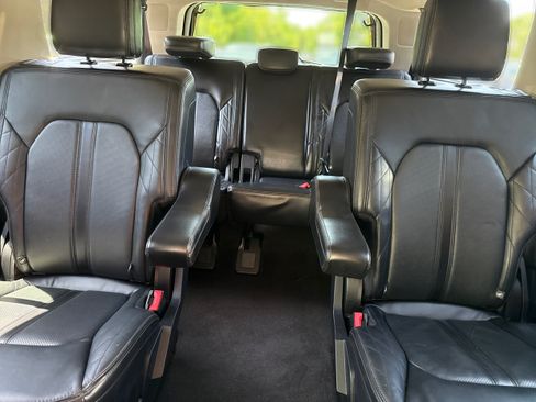 Used 2020 Ford Expedition Max Platinum AWD/4WD image 16