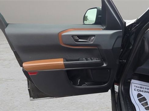 Used 2022 Ford Bronco Sport Outer Banks w/ Tech Package image 22