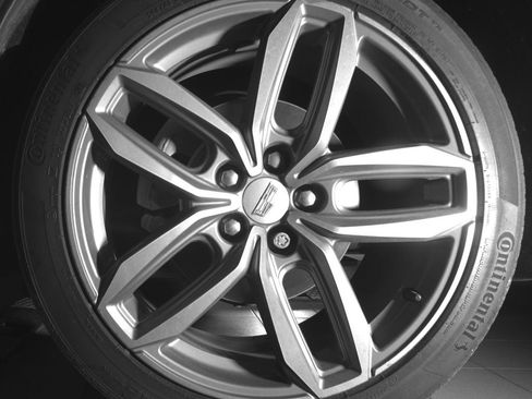Used 2022 Cadillac XT4 Sport w/ Comfort Package AWD/4WD image 18