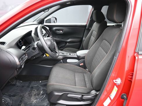 Certified 2024 Honda HR-V Sport image 18
