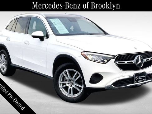 Certified 2023 Mercedes-Benz GLC 300 GLC 300 image 1
