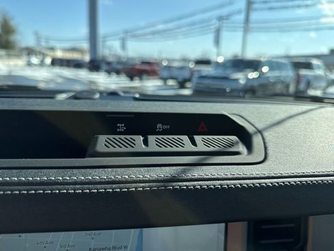 New 2025 Ford Bronco Outer Banks image 20