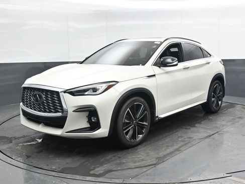 Used 2022 INFINITI QX55 Luxe w/ Cargo Package image 6