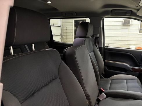 Used 2017 GMC Sierra 1500 SLE image 26