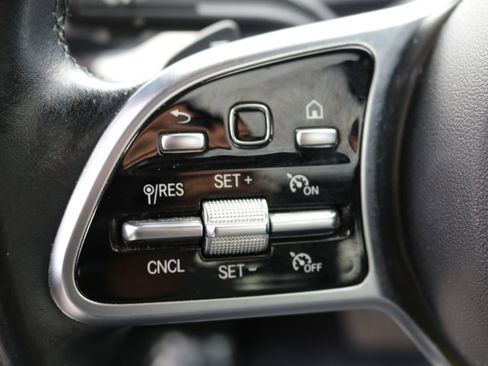 Used 2021 Mercedes-Benz A 220 image 23