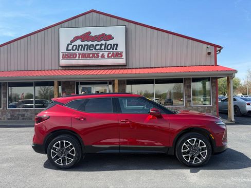 Used 2023 Chevrolet Blazer RS image 3