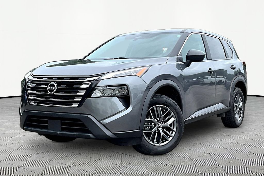 Used 2024 Nissan Rogue S FWD image 1