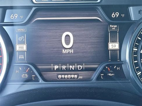 Used 2022 RAM 3500 Laramie image 19