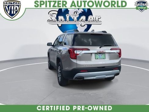 Used 2022 GMC Acadia SLT w/ LPO, Floor Liner Package AWD/4WD image 8