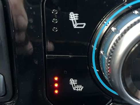 Used 2024 GMC Sierra 2500 SLE w/ SLE Value Package; image 33