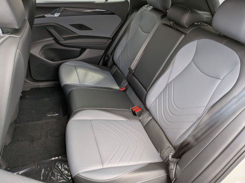 New 2026 Volkswagen Tiguan SE R-Line AWD/4WD image 25