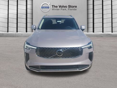 Used 2026 Volvo XC90 B5 Plus w/ Protection Package Premier AWD/4WD image 2