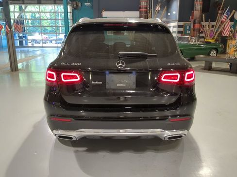Used 2021 Mercedes-Benz GLC 300 4MATIC image 9