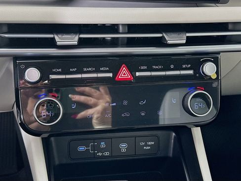 New 2026 Hyundai Tucson SEL image 13