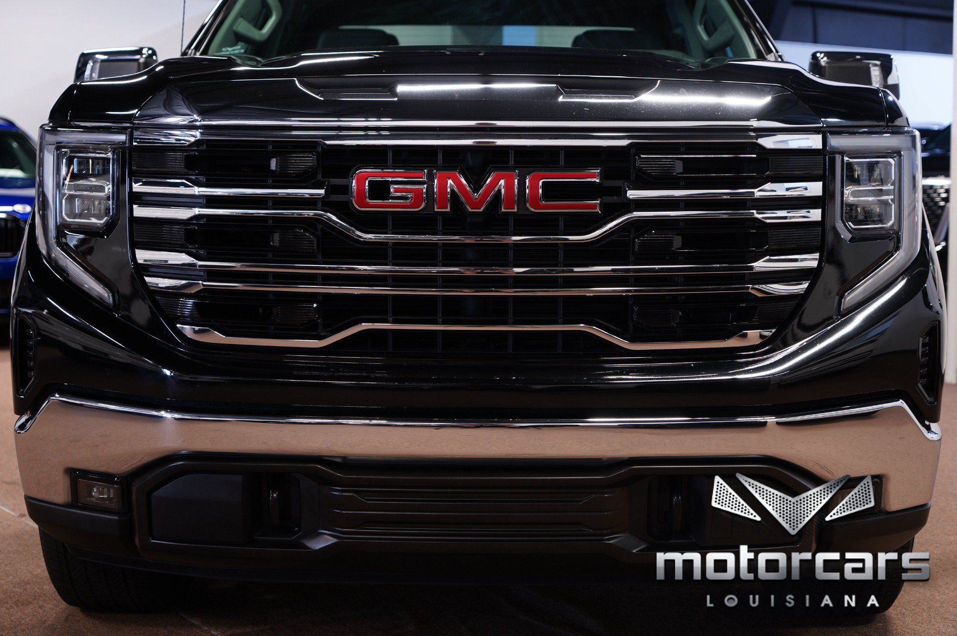Used 2023 GMC Sierra 1500 SLT w/ SLT Premium Package RWD image 10