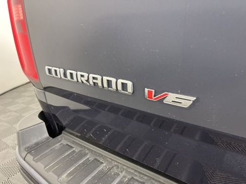 Used 2018 Chevrolet Colorado Z71 w/ Centennial Edition image 3