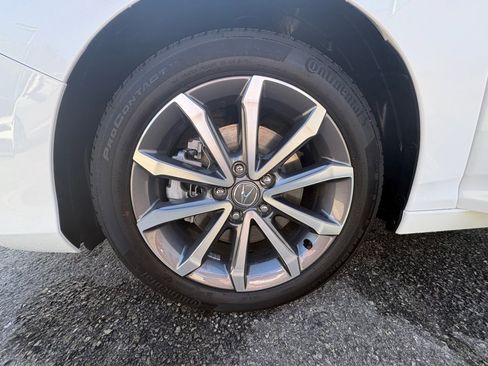 New 2026 Acura Integra FWD image 27