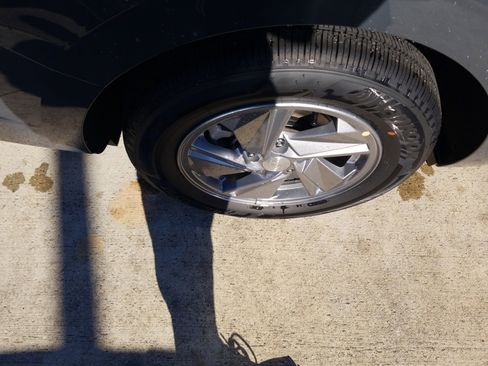 New 2026 Hyundai Elantra SE image 23