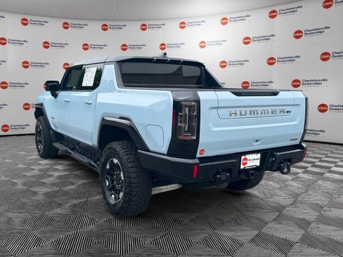 Used 2024 GMC Hummer EV 2X w/ Extreme Off-Road Package AWD/4WD image 3