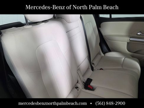Certified 2021 Mercedes-Benz GLB 250 image 27