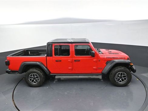 New 2025 Jeep Gladiator Rubicon w/ Convenience Group image 16
