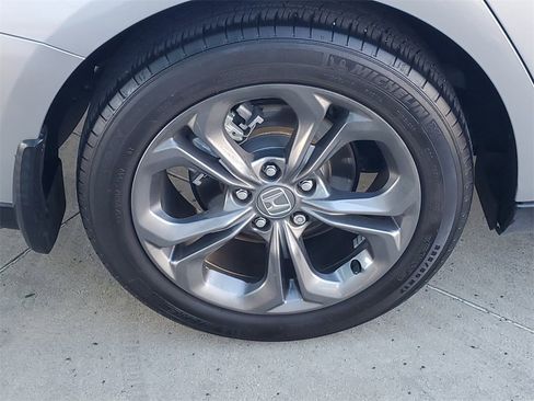 Certified 2023 Honda Accord EX image 7