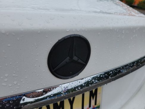 Used 2015 Mercedes-Benz C 300 4MATIC Sedan image 25