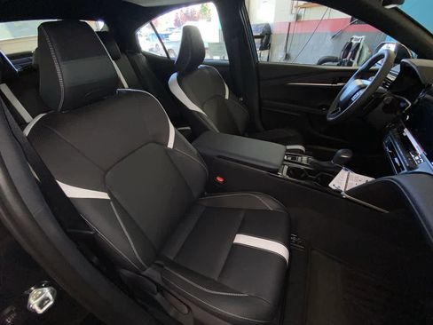 New 2026 Toyota Camry Hybrid AWD/4WD image 24